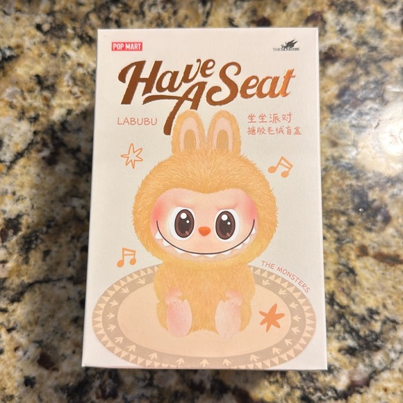 Labubu -Have a Seat Series - Pop Mart The Monsters - SiSi - In Box - Pop Now - Picture 2 of 6